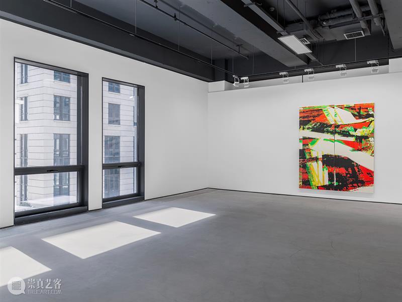 正在展出 | 韦德·盖顿（Wade Guyton） 崇真艺客
