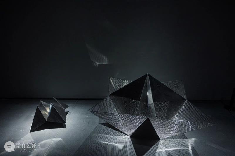 艺术家专题(十六)| 2022武汉双年展“文化样态”专题——设计化物 崇真艺客