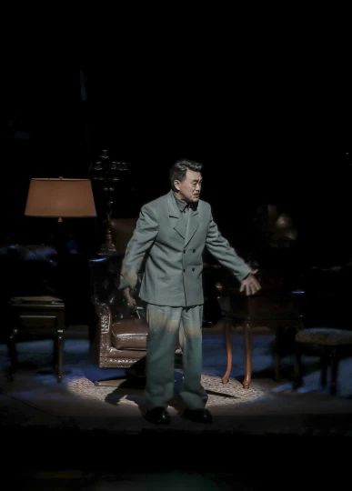 堪比《推销员之死》的又一力作,阿瑟·米勒《代价》有何魅力? 崇真艺客