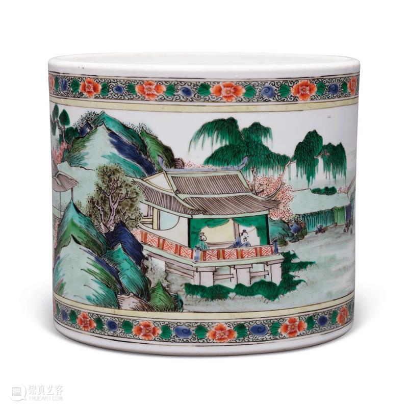 清乾隆斗彩苍龙教子图夔龙耳抱月瓶过亿港元成交！中国瓷器及工艺品春拍捷报频传，古今网拍延续精彩 崇真艺客