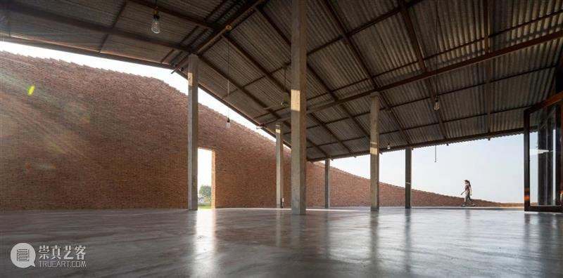 与耕地共处，Naya大城府咖啡厅 / BodinChapa Architects 视频资讯 ADCNews 崇真艺客