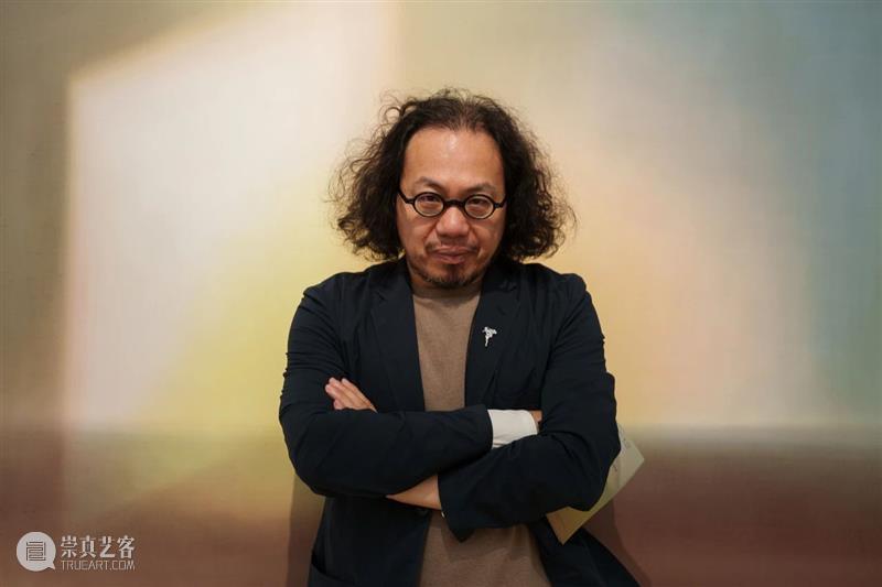 夏可君：黄赛峰的暗影绘画与虚薄的光褶 崇真艺客