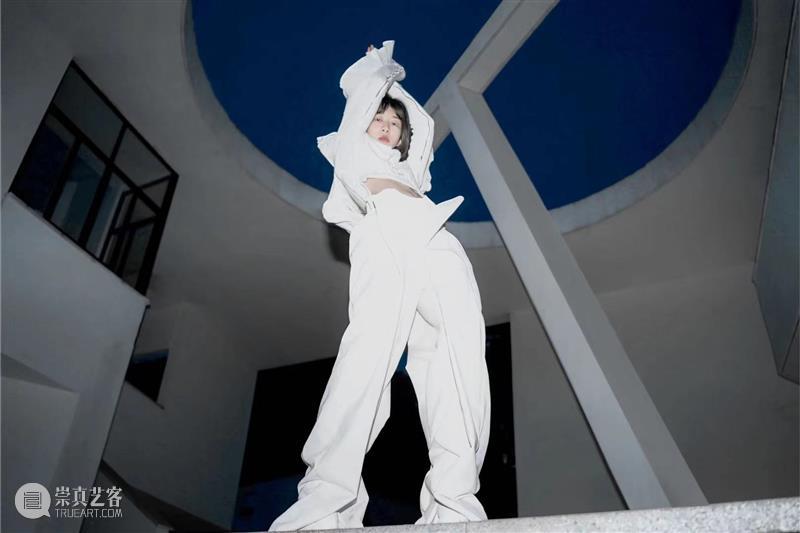 【中国美术学院】本科毕业展,服装、视传、工业设计作品太震撼了,不愧是你! 崇真艺客