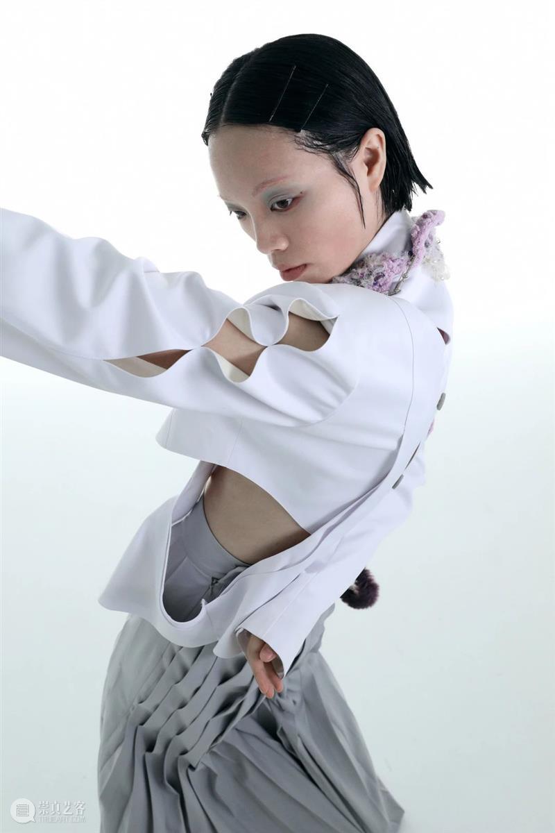 【中国美术学院】本科毕业展,服装、视传、工业设计作品太震撼了,不愧是你! 崇真艺客