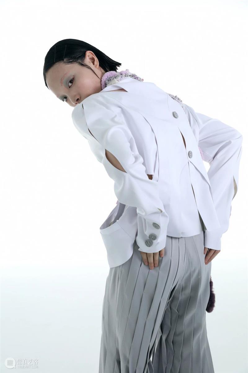 【中国美术学院】本科毕业展,服装、视传、工业设计作品太震撼了,不愧是你! 崇真艺客