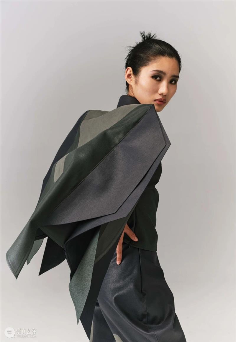 【中国美术学院】本科毕业展,服装、视传、工业设计作品太震撼了,不愧是你! 崇真艺客