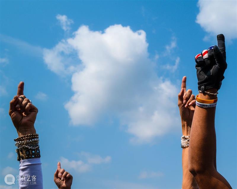 业界视角 | 六月全球影像艺术动态盘点 崇真艺客