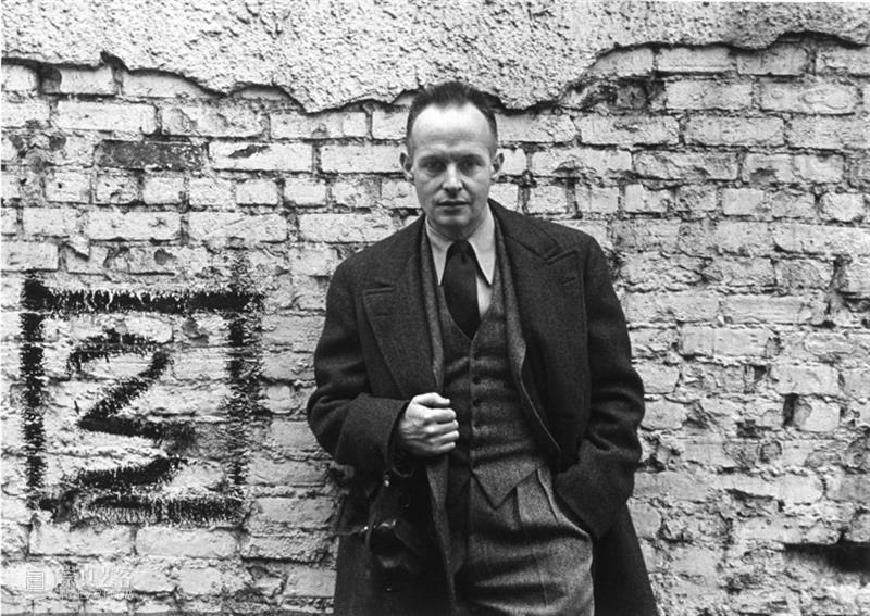 阿诺德·纽曼：一张照片必须有趣，单纯的人像没有意义！ 崇真艺客