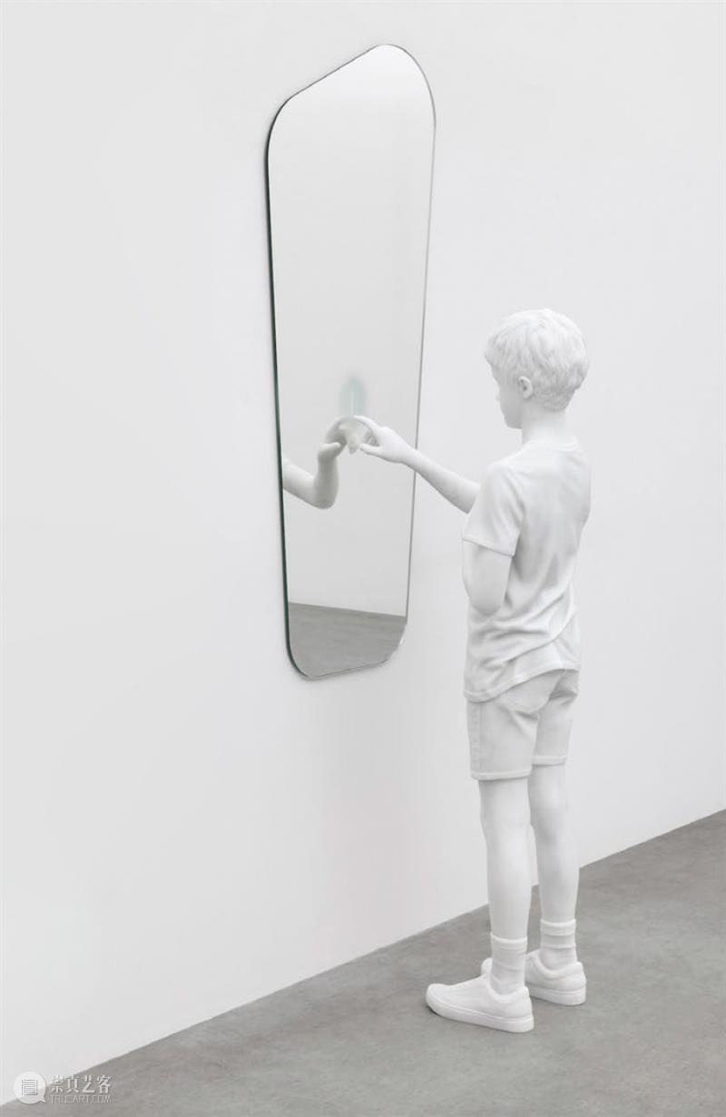 艺术市场风向标，瑞士巴塞尔作品先睹为快  artsncollections 崇真艺客