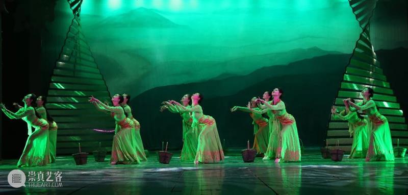 编钟鸣响，歌之舞之 |《编钟乐舞》带您领略两千年前的盛楚华章 崇真艺客