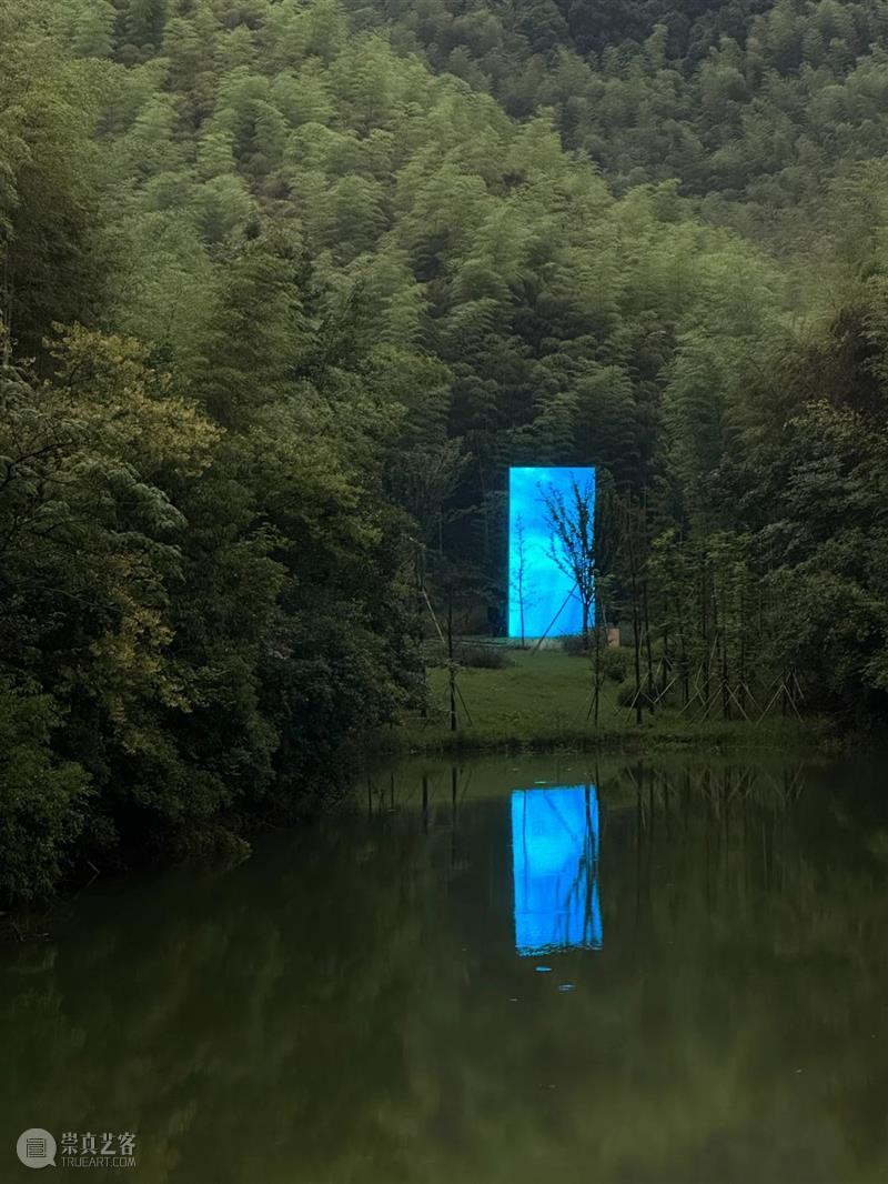 施政参加“在青山·群响艺术季” AIKE 崇真艺客