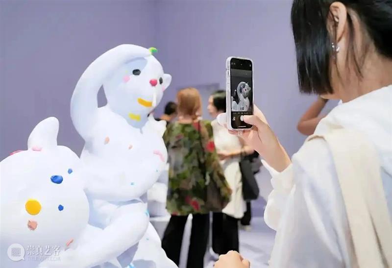 弗洛伦泰因·霍夫曼_欢聚!共享喜悦 | 国家美术·关注 崇真艺客