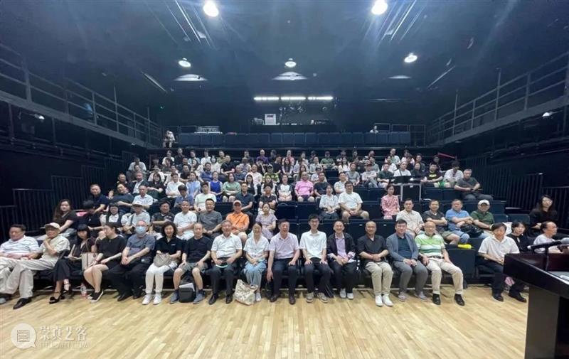 上话舞美设计制作部主任桑琦连任上海舞台美术学会会长 崇真艺客