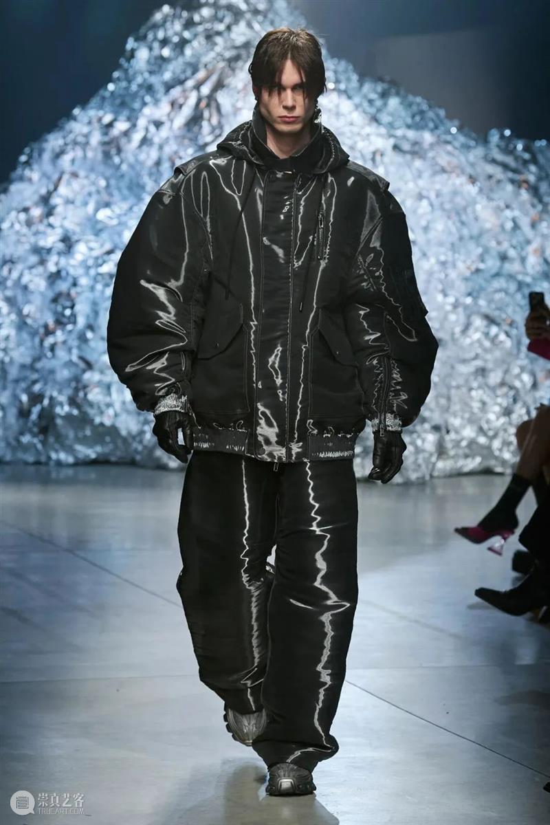 【IFA-时尚资讯】ANNAKIKI | 思考过去，创造当下，凝望未来 崇真艺客