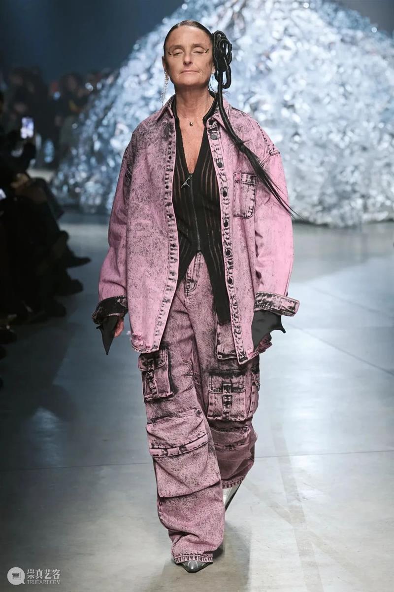 【IFA-时尚资讯】ANNAKIKI | 思考过去，创造当下，凝望未来 崇真艺客