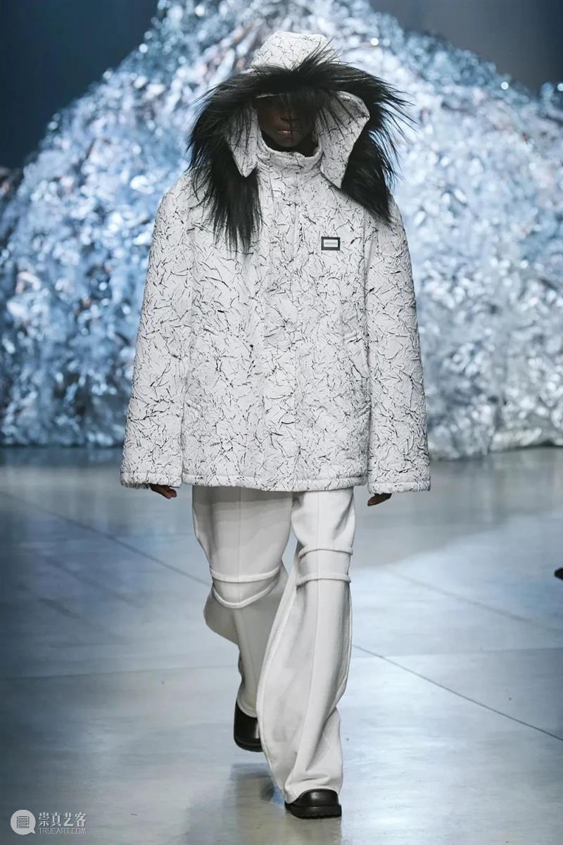 【IFA-时尚资讯】ANNAKIKI | 思考过去，创造当下，凝望未来 崇真艺客