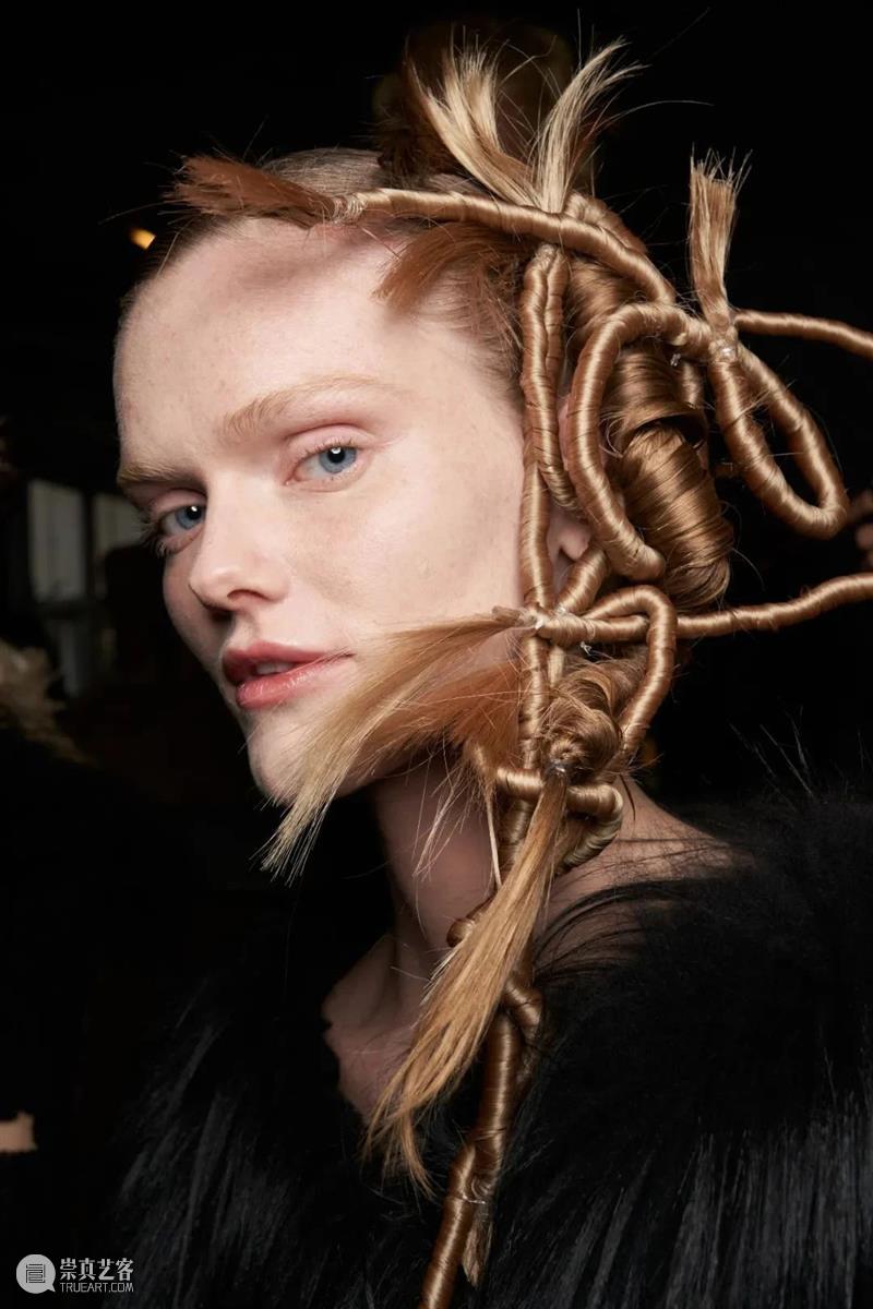 【IFA-时尚资讯】ANNAKIKI | 思考过去，创造当下，凝望未来 崇真艺客