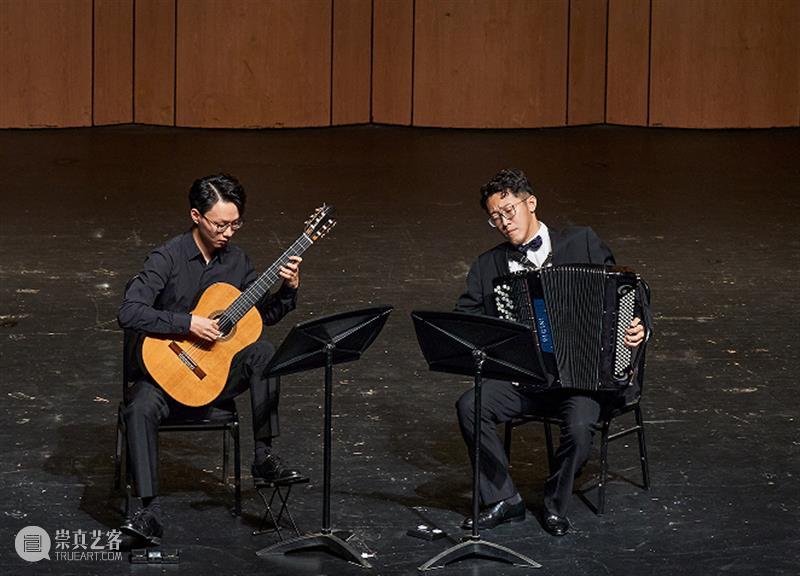 一个人的古典·开票|他用羽管键琴,本真呈现巴赫经典《平均律键盘曲集Ⅰ》 崇真艺客