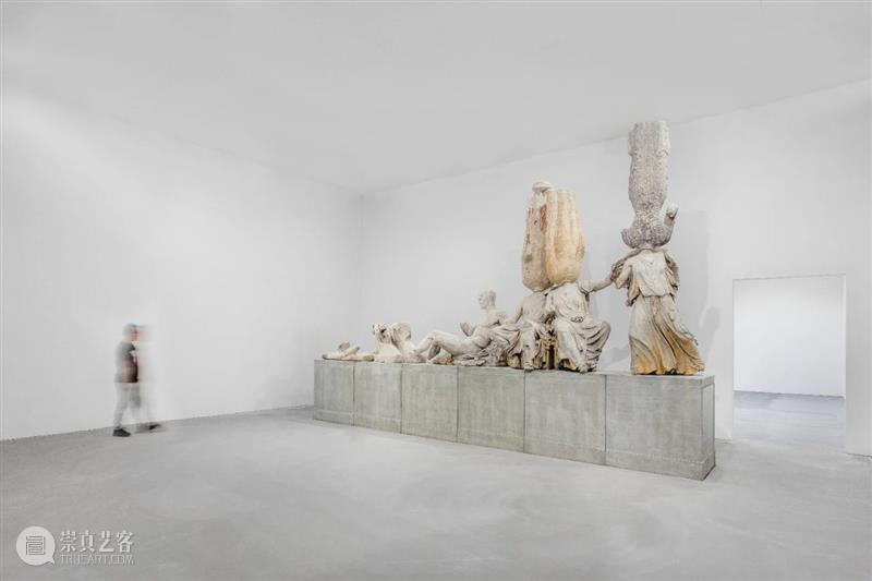 《绘画, 动员》| 王亚敏评徐震®个展“漂流点赞，街头抽表” 崇真艺客