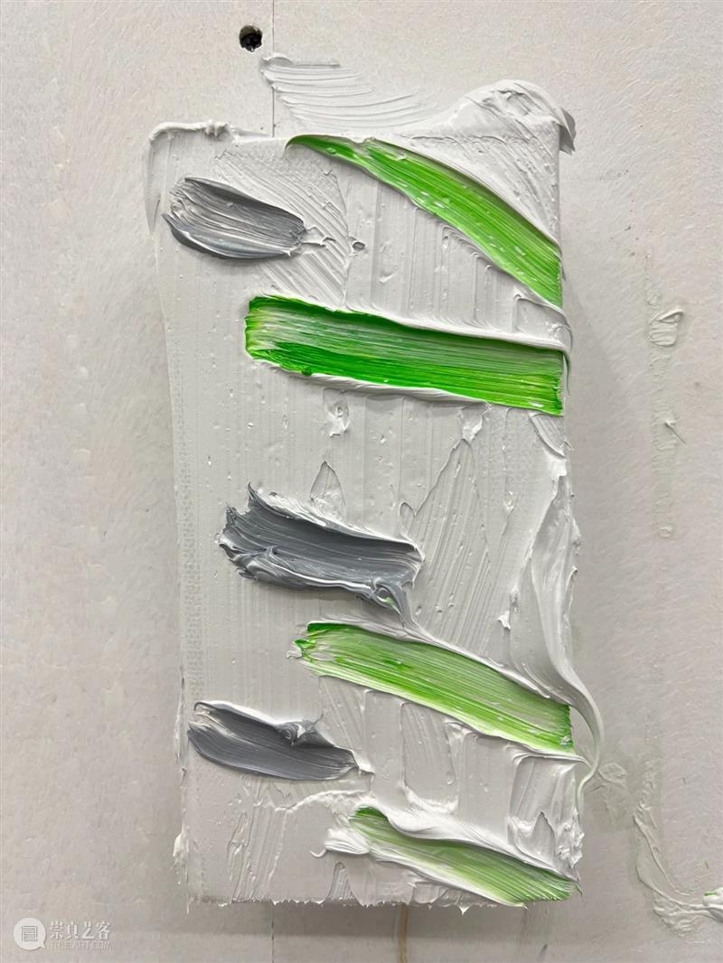 《绘画, 动员》| 王亚敏评徐震®个展“漂流点赞，街头抽表” 崇真艺客