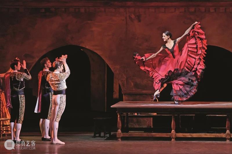 莫斯科大剧院芭蕾舞团重磅来袭,全明星阵容共赴璀璨芭蕾之夜 崇真艺客