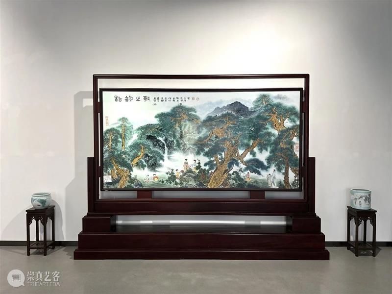 瓷都之光熠熠,文化之宝闪耀:陶瓷艺术展探索传统与现代的对话 崇真艺客