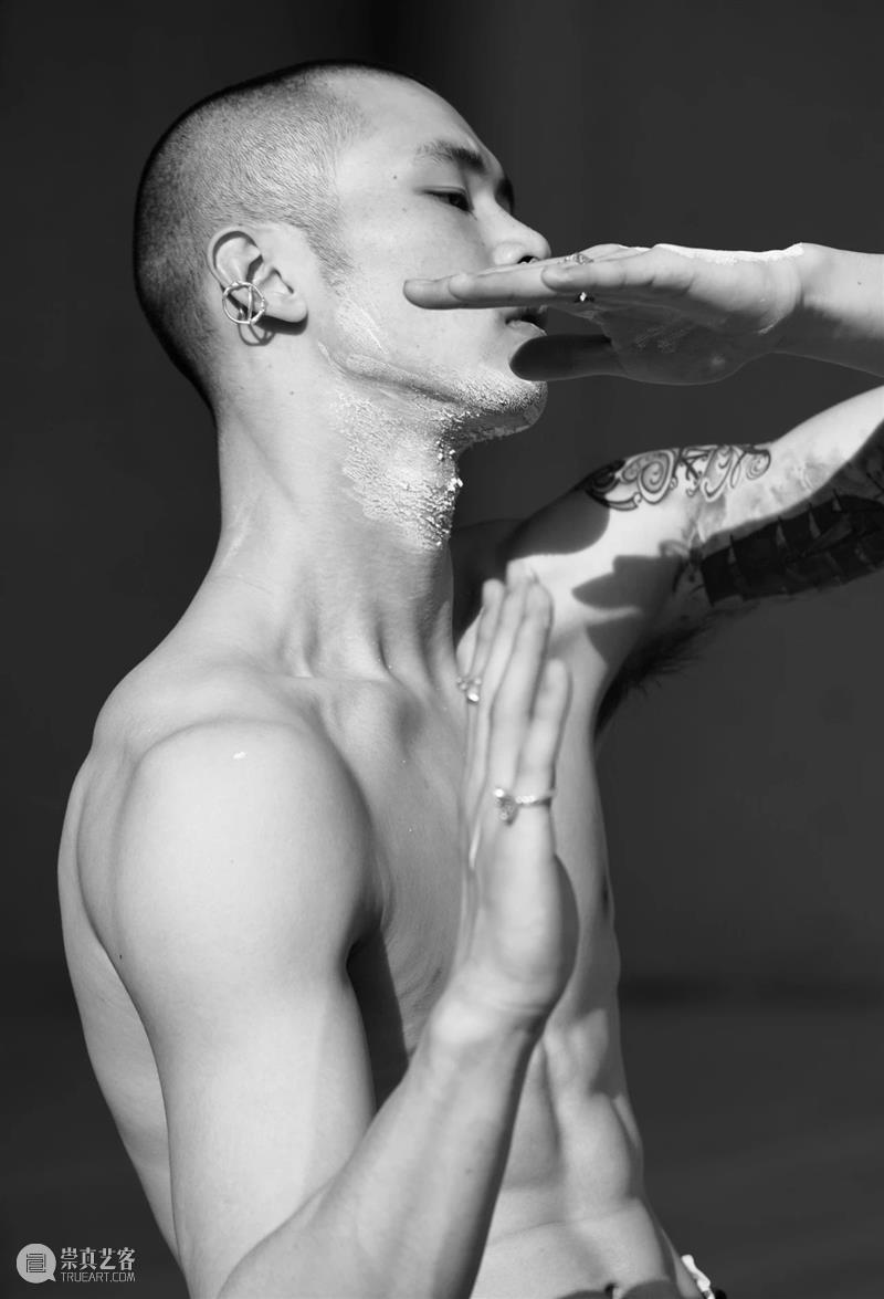 Available to purchase | Talking Body 崇真艺客