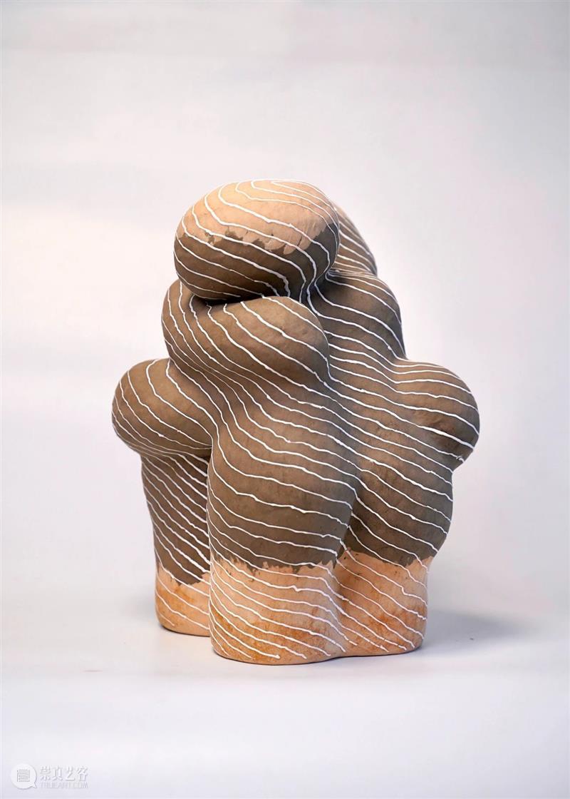 问象展讯｜徐艺函：再一次拥抱 崇真艺客