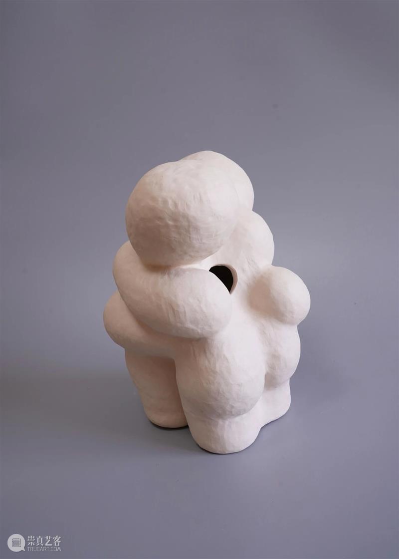 问象展讯｜徐艺函：再一次拥抱 崇真艺客