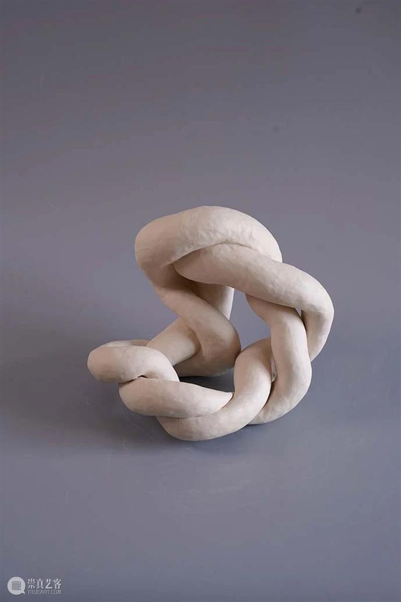 问象展讯｜徐艺函：再一次拥抱 崇真艺客