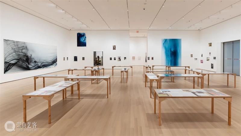 《纽约时报》专访沃尔夫冈·提尔曼斯(Wolfgang Tillmans) 崇真艺客