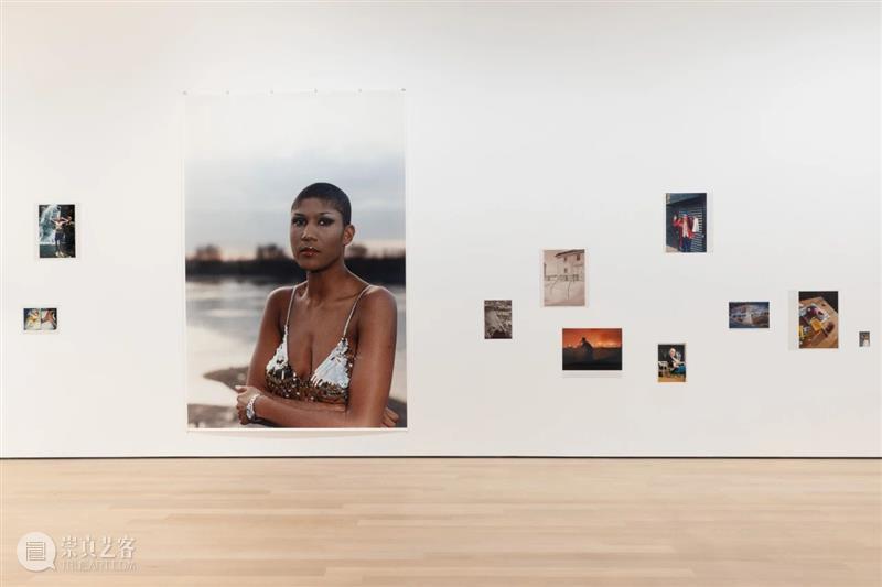 《纽约时报》专访沃尔夫冈·提尔曼斯(Wolfgang Tillmans) 崇真艺客