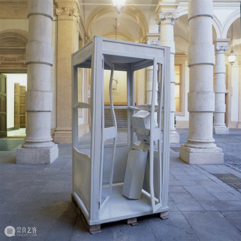 常青巴黎 | 正在呈现艺术家劳瑞斯·切克尼个展「我花园里的种子飞往其他国度」，诗意美学与严谨科学相辅相成，揭示自然灵魂的鲜活画卷 崇真艺客