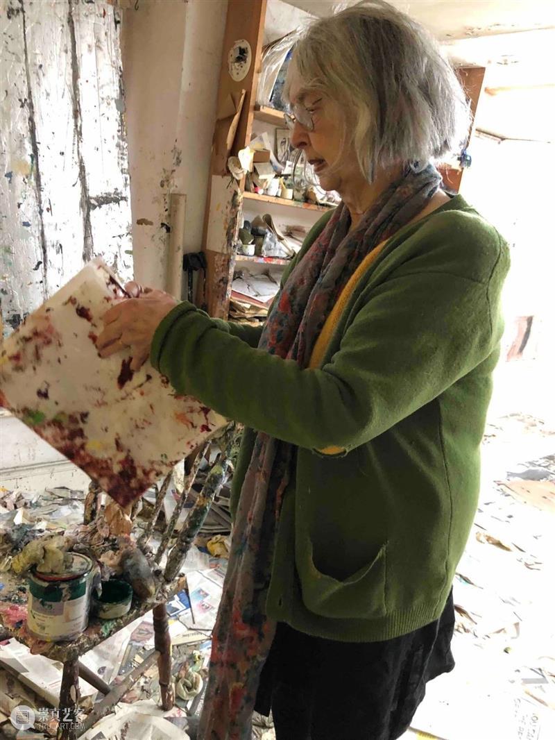 《巴黎评论》｜上下颠倒的阅读：与罗斯·怀利（Rose Wylie）的对谈 崇真艺客