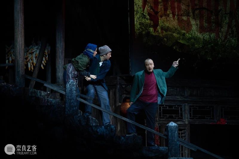 悬疑巨制《心迷宫》即将登录羊城丨12米贵州吊脚楼与24块屏幕，实景+实拍燃炸的剧场体验 崇真艺客