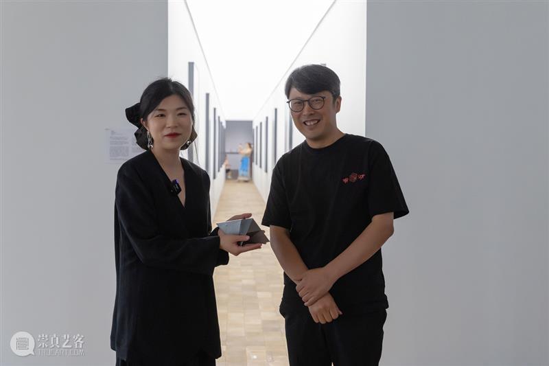 李维伊：如果你想，图像可以变成一种非常残酷的工具 | 蜂巢艺术家 崇真艺客