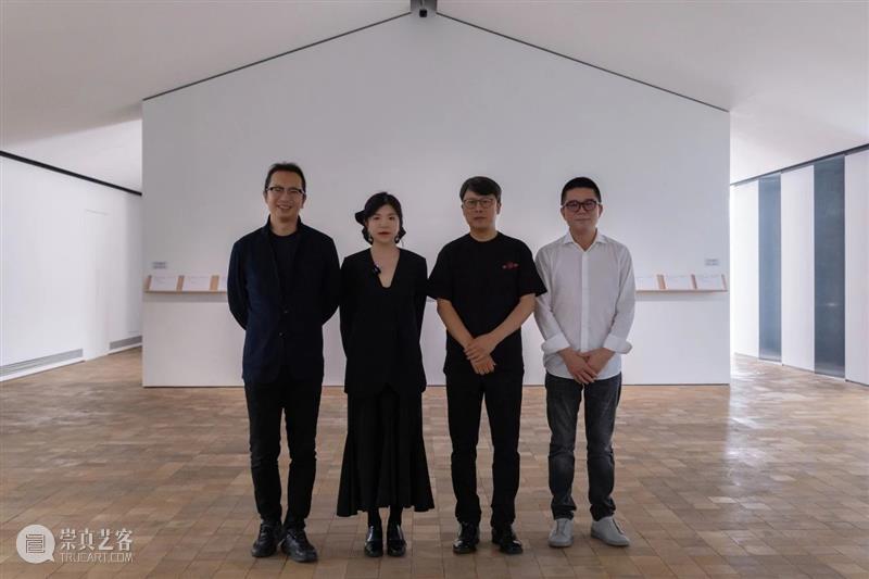 李维伊：如果你想，图像可以变成一种非常残酷的工具 | 蜂巢艺术家 崇真艺客