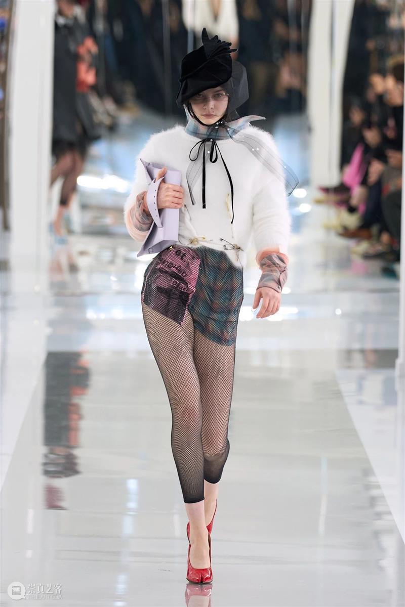 【IFA-时尚资讯】Maison Margiela | 叠合衣物结构与幻想意象 崇真艺客