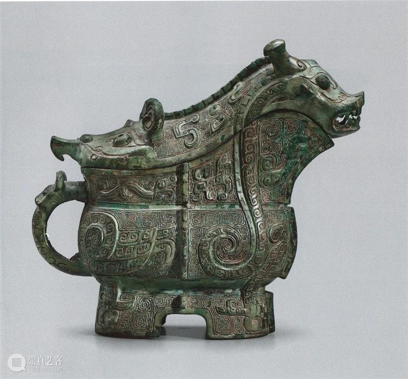 珐琅异彩绽夔龙：清乾隆蓝地珐琅彩夔龙纹碗 | 香港秋拍 崇真艺客