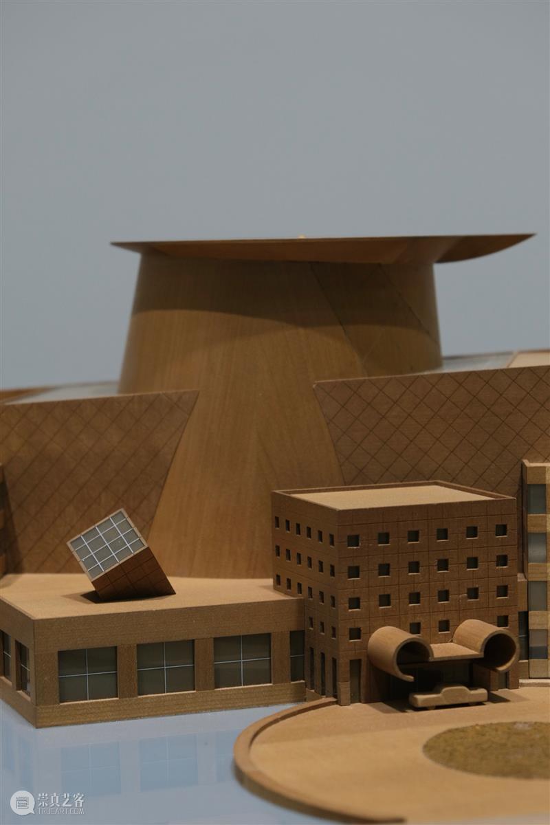 矶崎新，是个“潮人” 崇真艺客