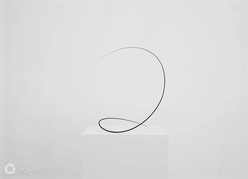 OUI ART 评论|Otto Boll:尾迹云与异度空间 崇真艺客