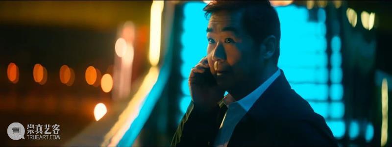 《坚如磐石》，癫狂张艺谋 崇真艺客