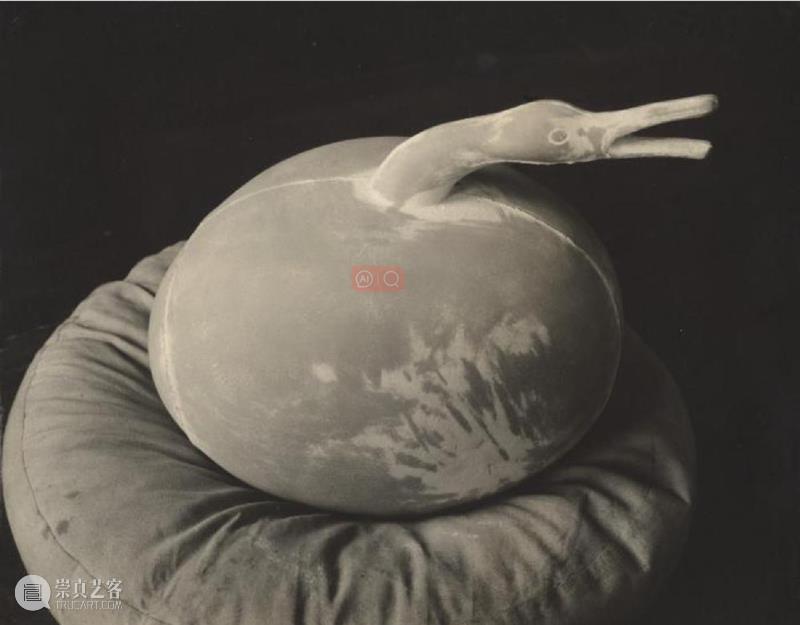 野口勇Isamu Noguchi:化身天外来客看地球 崇真艺客