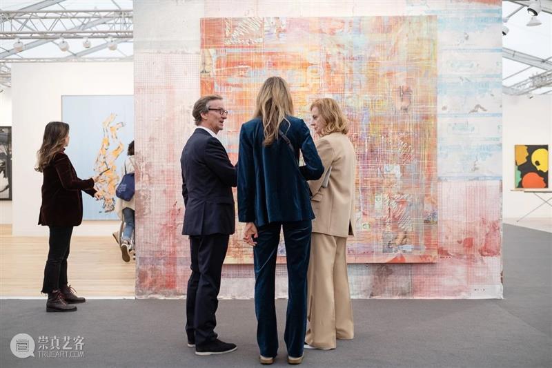 伦敦弗里兹_在艺术狂欢中构想文化愿景 | 国家美术·关注 视频资讯 | 艺术 伦敦 文化 弗里兹 国家 愿景 美术 世界 各地 艺术家 崇真艺客