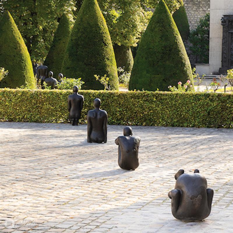 画廊新闻｜安东尼·葛姆雷大型个展“临界质量”（Critical Mass）正在罗丹博物馆展出中 崇真艺客