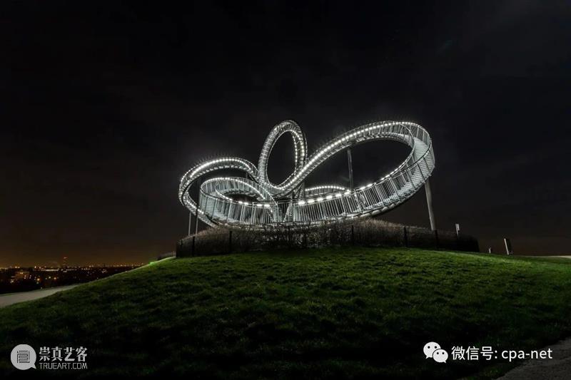 38件经典公共艺术 崇真艺客