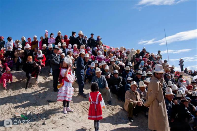 【IFA-民族艺术】柯尔克孜族服饰 | 失落于高原的猎鹰 崇真艺客