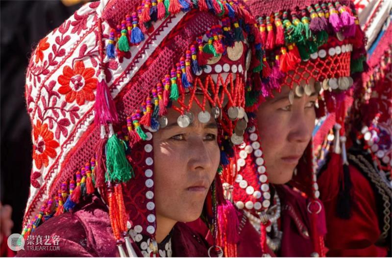 【IFA-民族艺术】柯尔克孜族服饰 | 失落于高原的猎鹰 崇真艺客