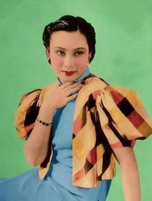 M50前身今世 | 苏州河畔这一片民族工业遗存，曾诞生胡蝶代言的“爱国蓝”，如今被再次“唤醒” 崇真艺客