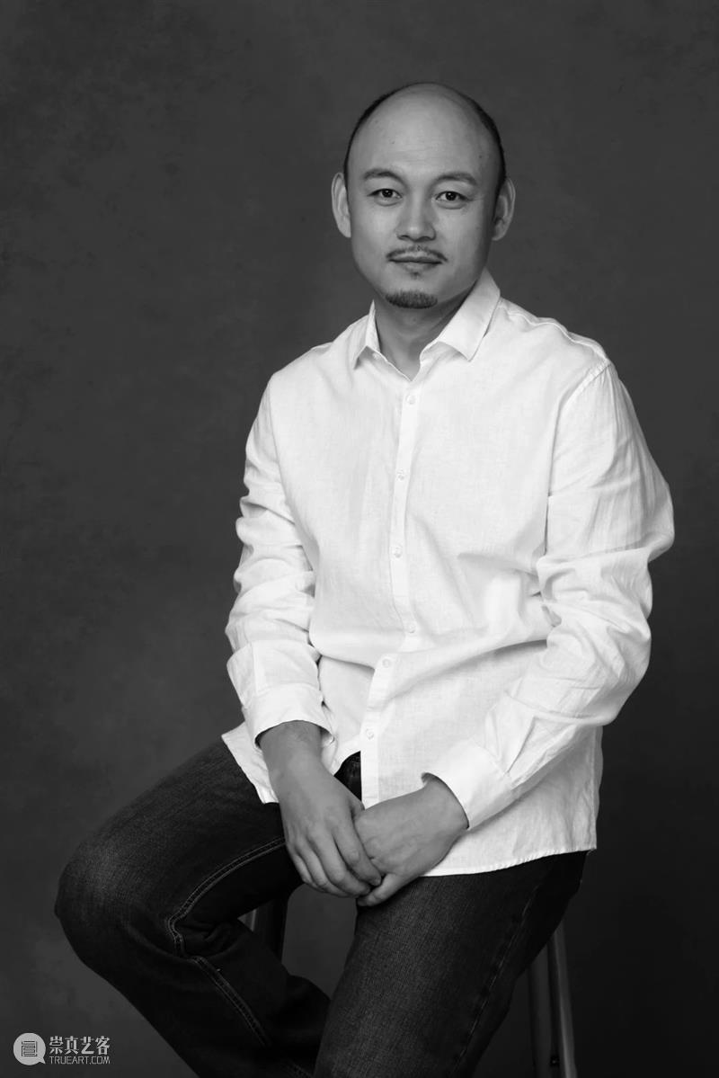 《局外人》将登场 | 杨婷：在默尔索的“冷漠”中看到“热爱” 崇真艺客
